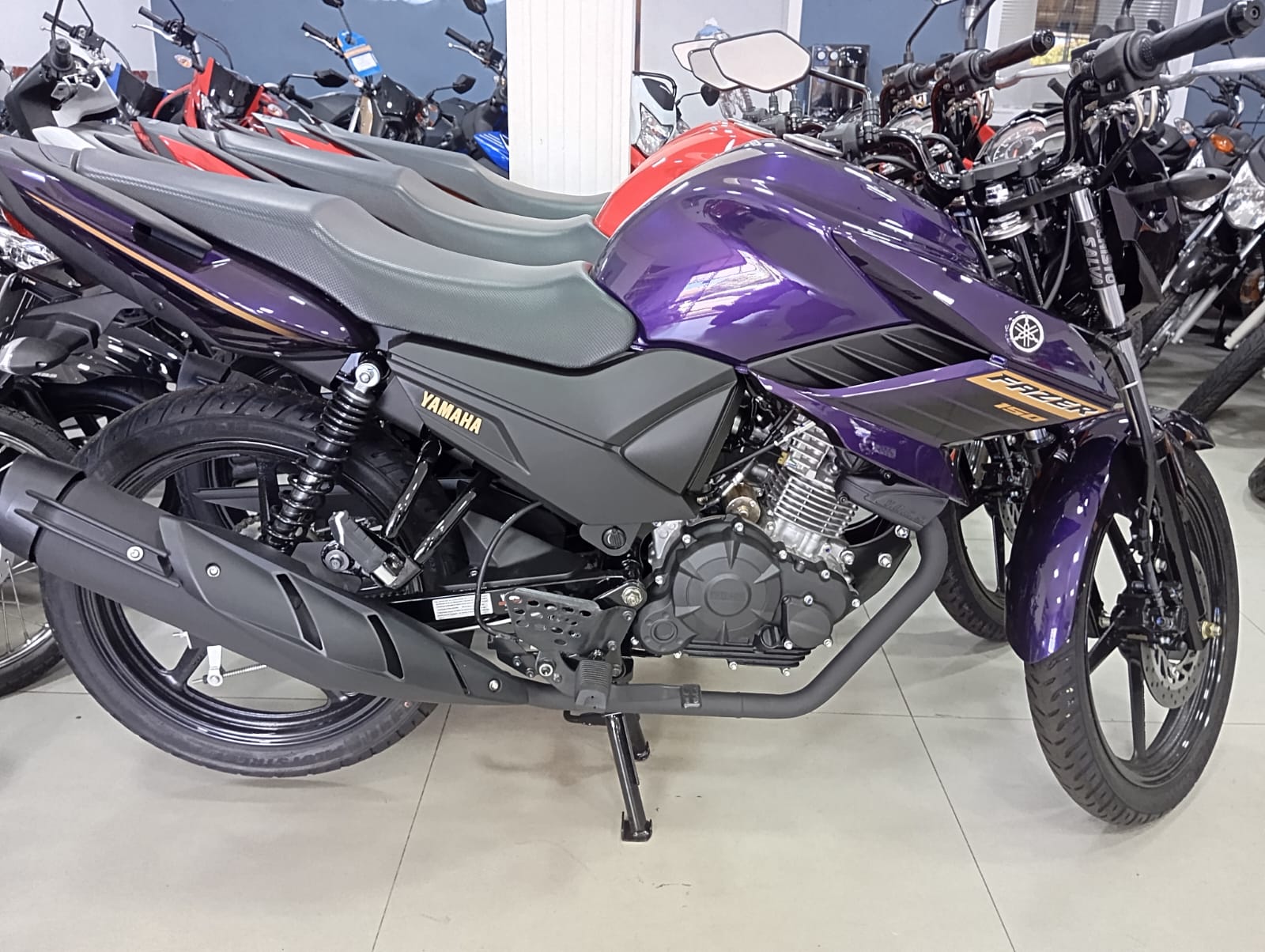 YAMAHA FAZER 150 UBS 2025 ZERO ROXO METALICO