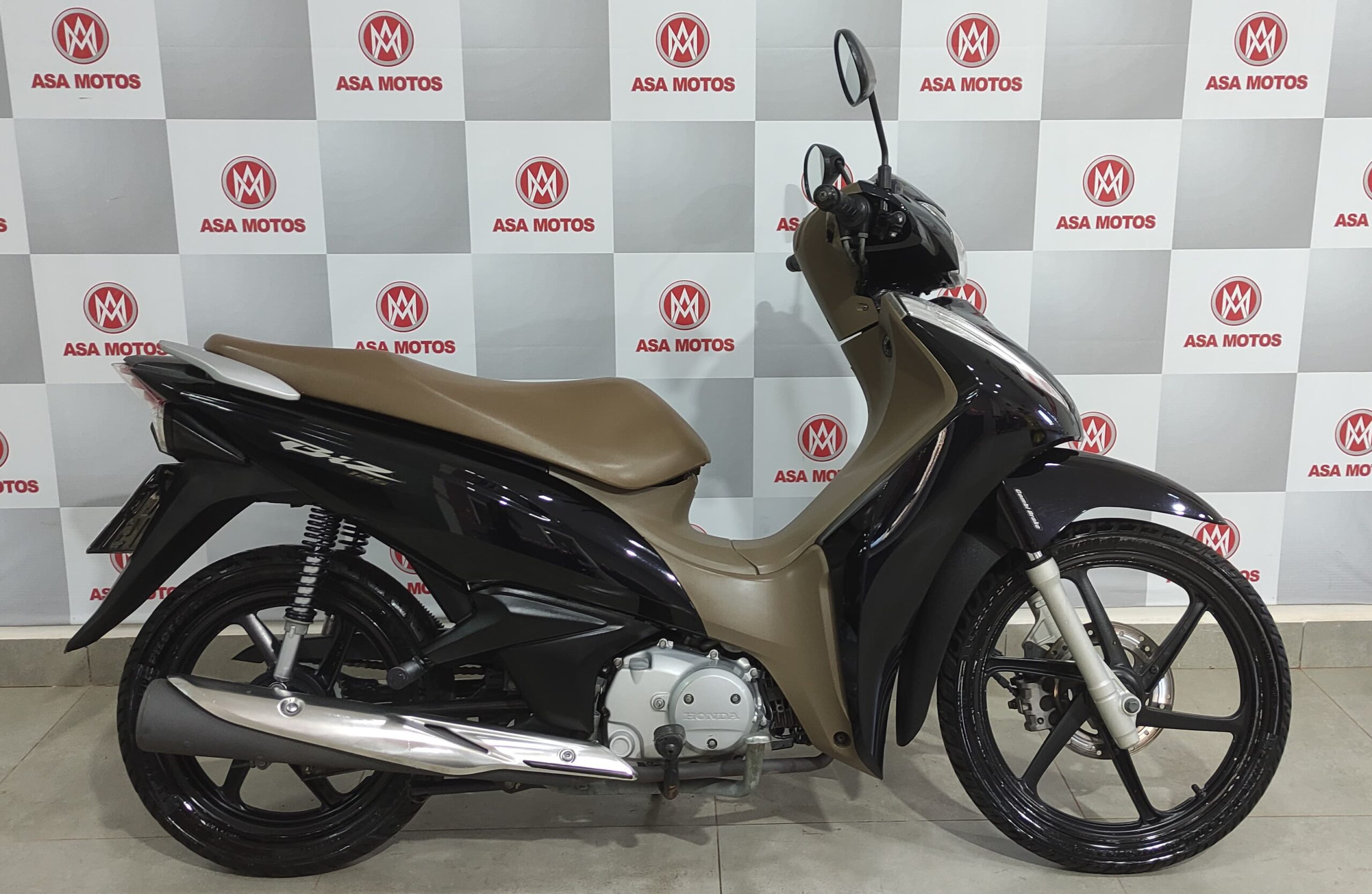 HONDA BIZ 125 2018 PRETA