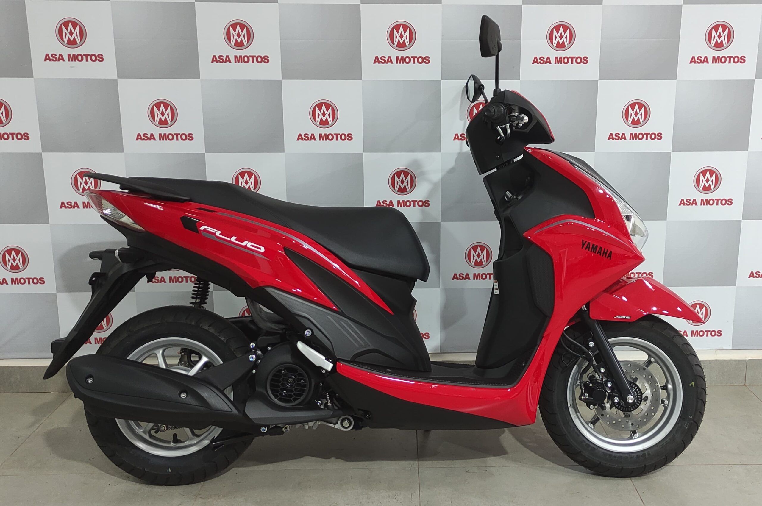 YAMAHA NOVA FLUO 125 HYBRYD CONNECT LANÇAMENTO VERMELHA