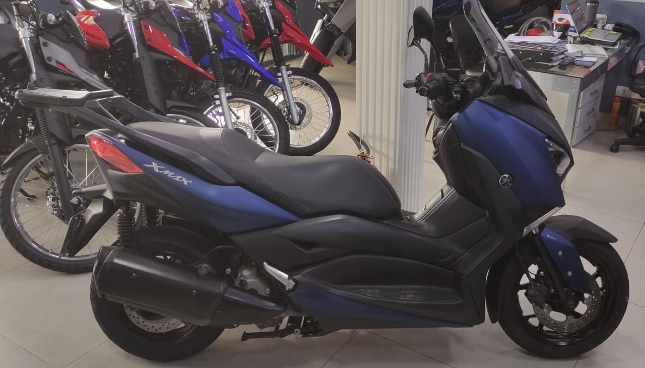 YAMAHA XMAX 250 AZUL 2021